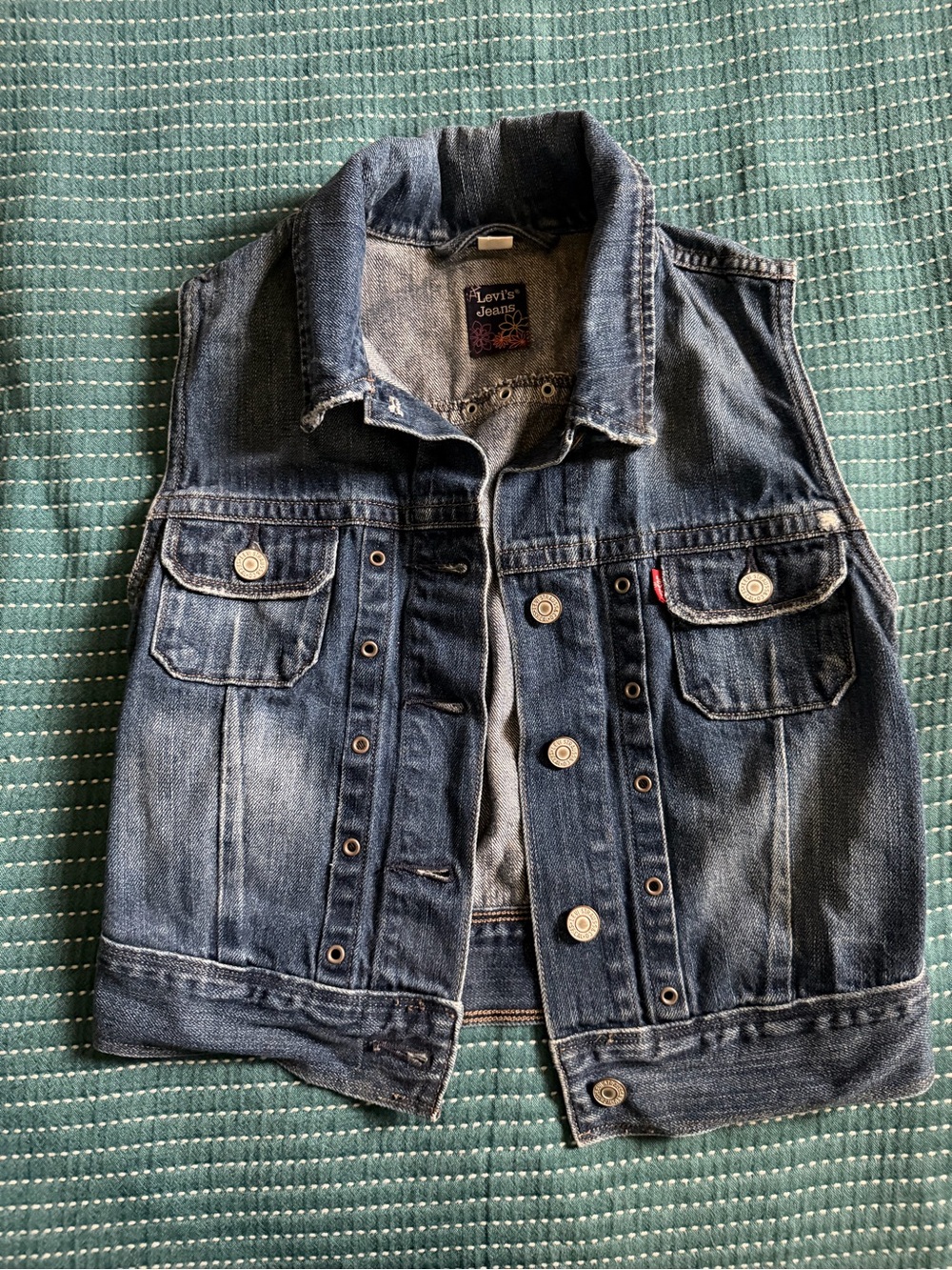 Levi's Girls Blue Denim Vest - Classic Sleeveless Jacket
